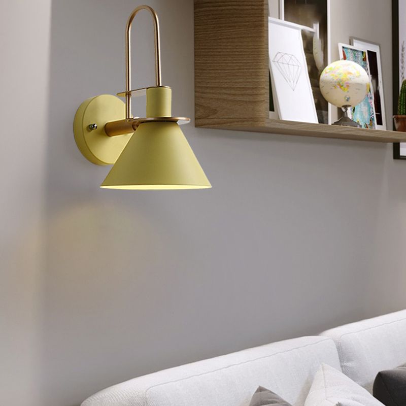 Morandi Design Coniform LED Wandlampen Metaal Zwart/Wit/Geel Slaap/Woon/Eetkamer