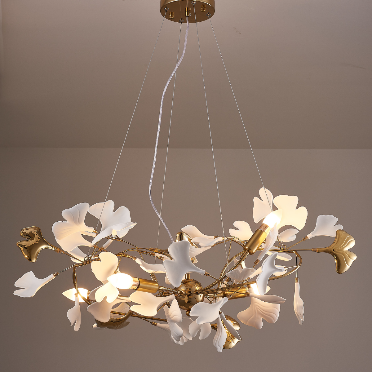 Olivia Design Ginkgoblad LED Kroonluchters Goud/Wit Metaal/Keramisch Slaap/Eet/Woonkamer