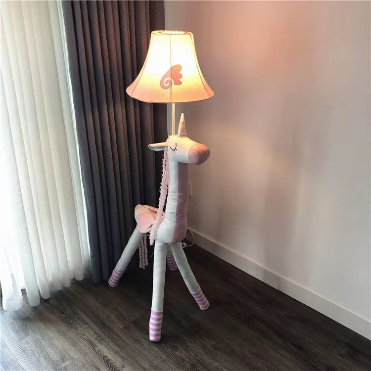 Minori Design Eenhoorn LED Vloerlamp Metaal/Doek Roze Slaap/Woon/Kinderkamer