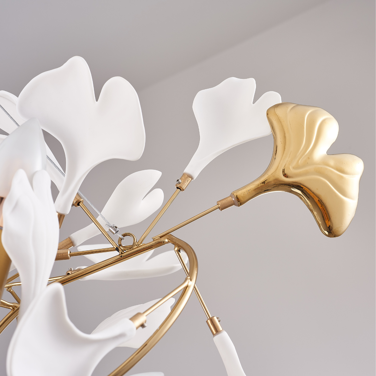 Olivia Design Ginkgoblad LED Kroonluchters Goud/Wit Metaal/Keramisch Slaap/Eet/Woonkamer