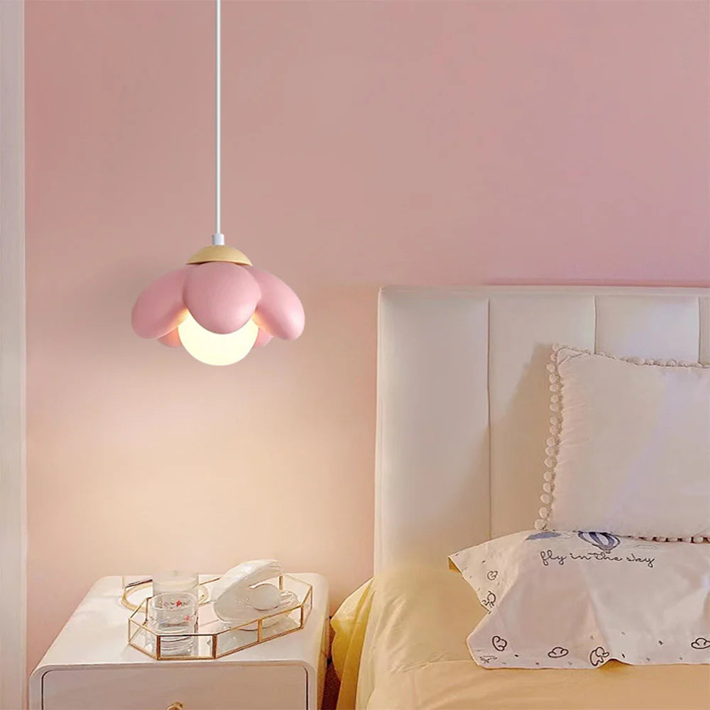 Hailie Moderne Minimalist LED Hanglampen in Roze Bloemstijl Slaapkamer