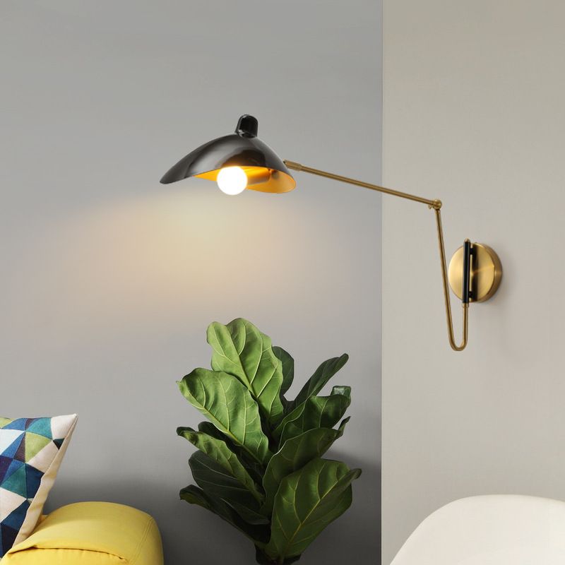 Brady Industrieel Swing LED Wandlamp Zwart/Goud Metaal Woonkamer