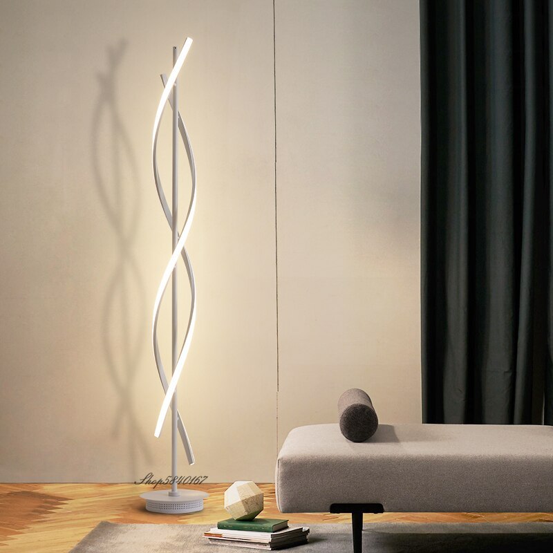 Louise Design Golflijn LED Vloerlamp Metaal/Silicium Zwart/Wit Woonkamer/Slaapkamer